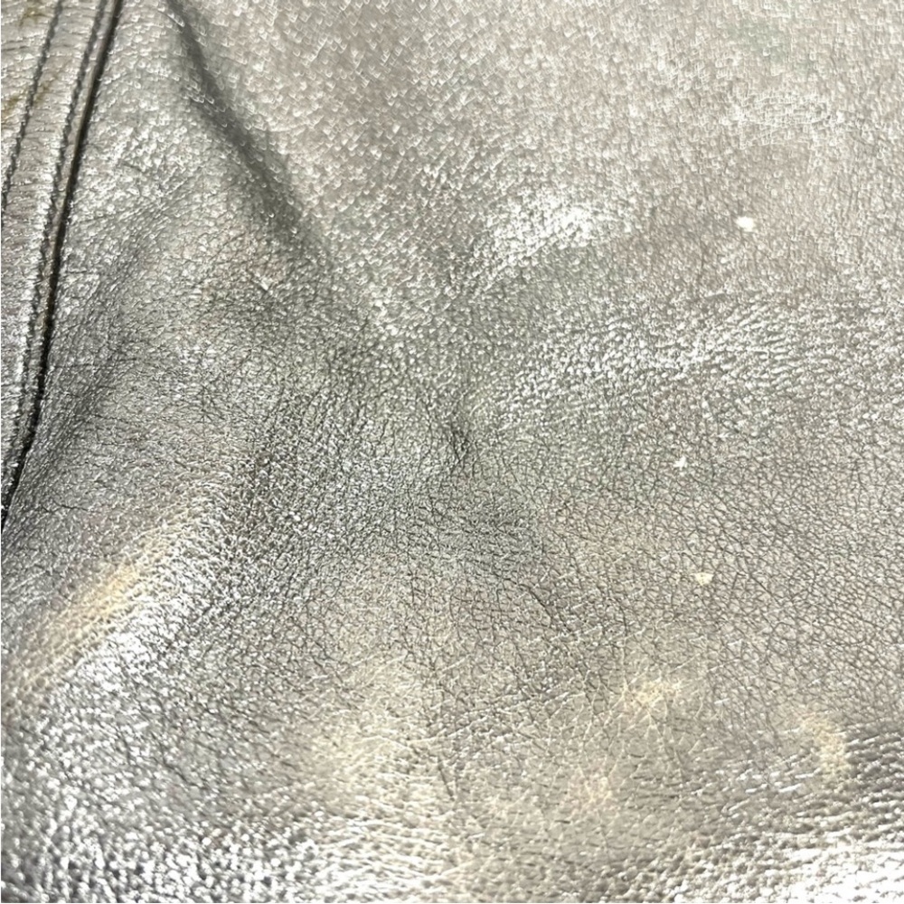 Yves Saint Laurent Metallic Downtown Tote - Picture 4 of 9